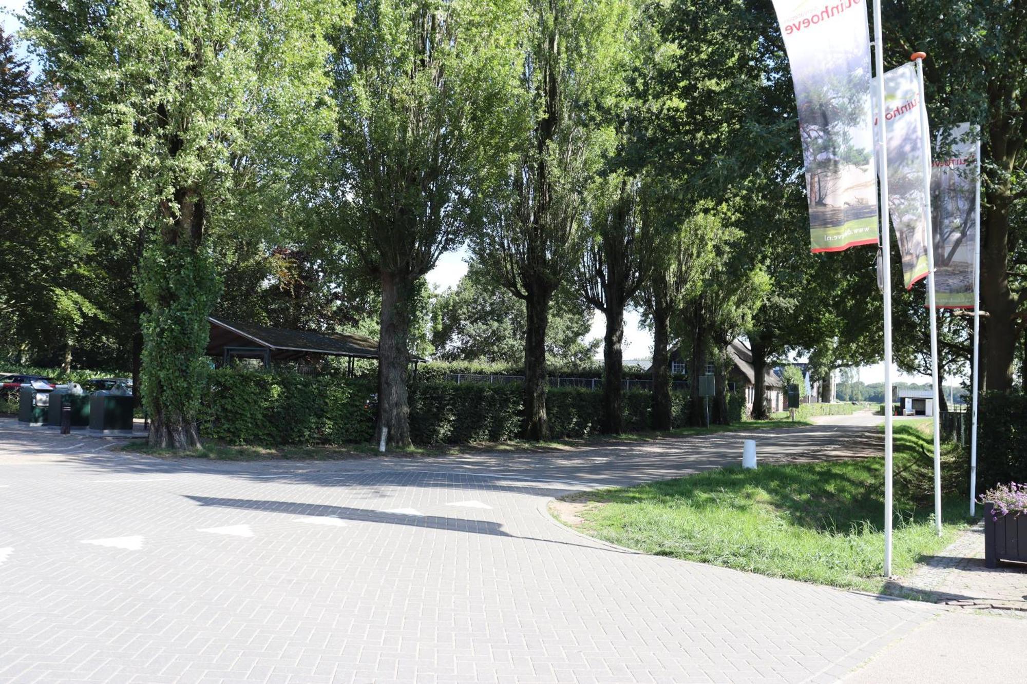 Holiday Park Duinhoeve Udenhout Exterior foto