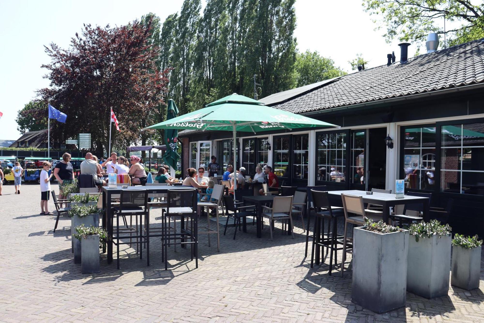 Holiday Park Duinhoeve Udenhout Exterior foto